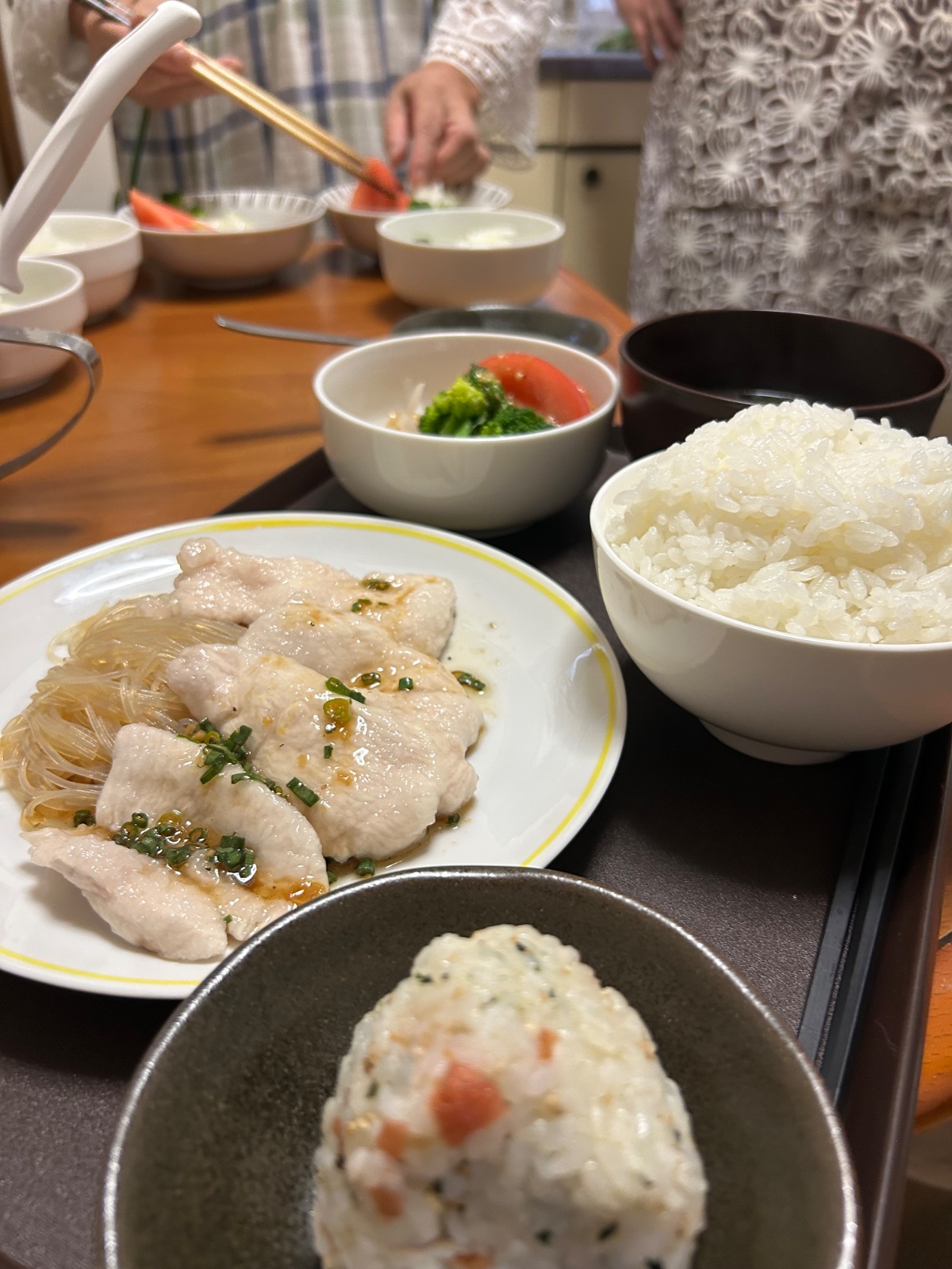 8月3日(月)の献立
